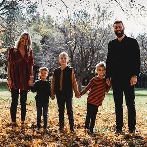 Meet your Posher, Aja